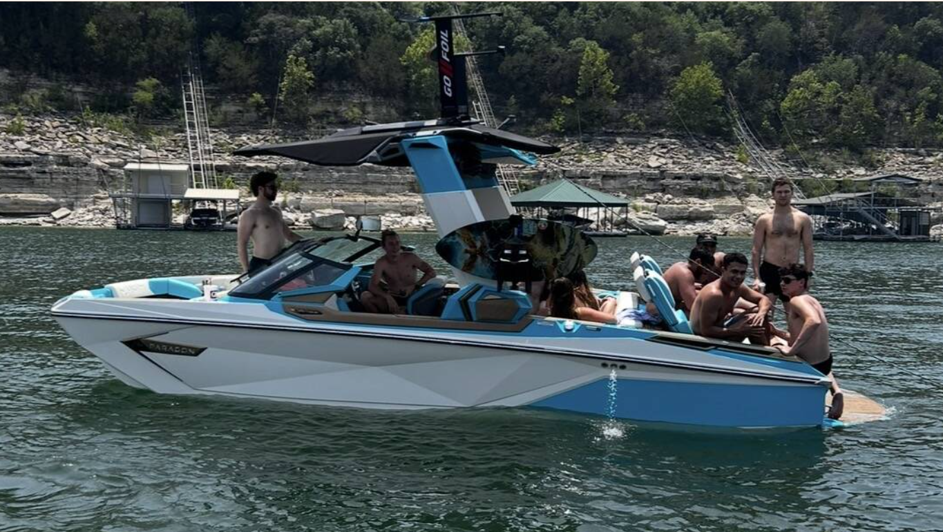 G23 Paragon wakeboat on Canyon Lake